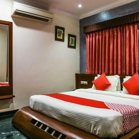 Oyo 1681 Hotel Devansh Udajpur Exteriér fotografie