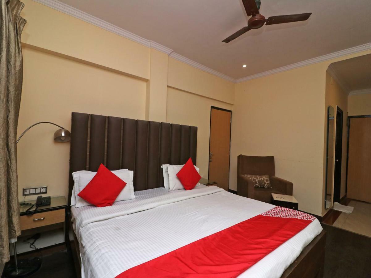 Oyo 1681 Hotel Devansh Udajpur Exteriér fotografie