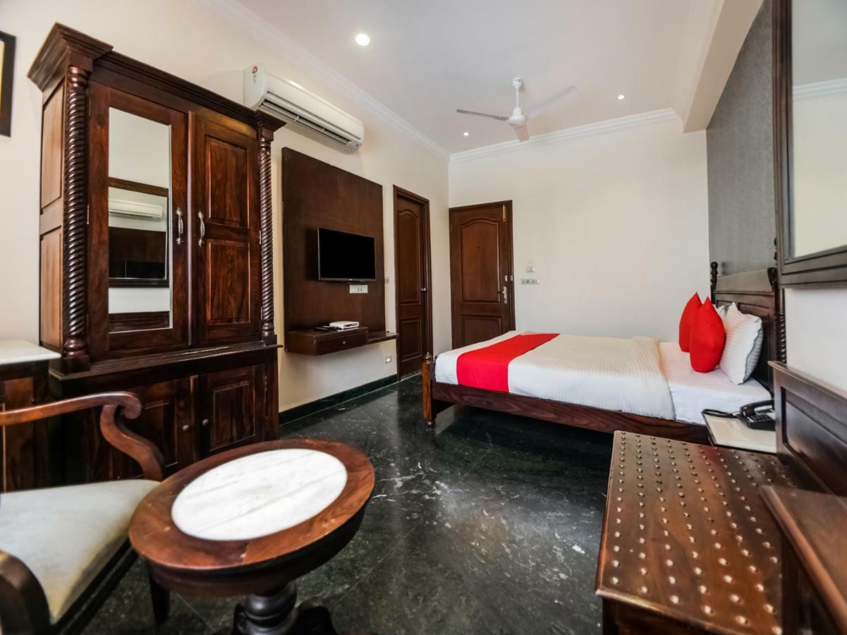 Oyo 1681 Hotel Devansh Udajpur Exteriér fotografie