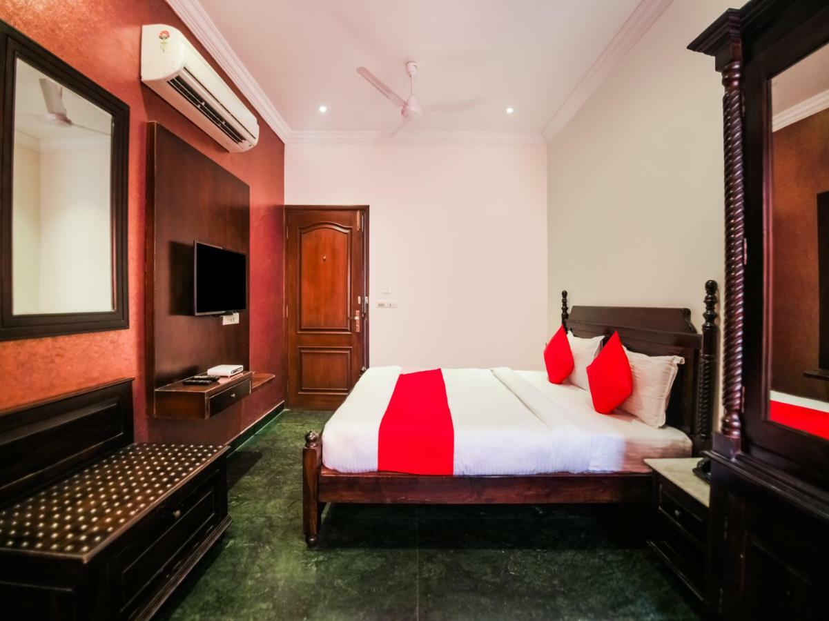 Oyo 1681 Hotel Devansh Udajpur Exteriér fotografie