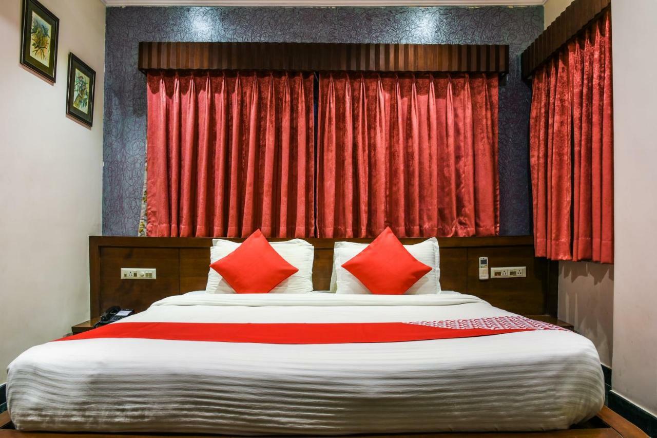 Oyo 1681 Hotel Devansh Udajpur Exteriér fotografie