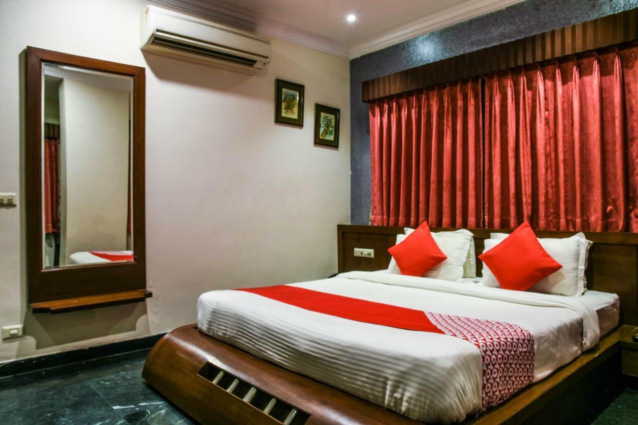 Oyo 1681 Hotel Devansh Udajpur Exteriér fotografie