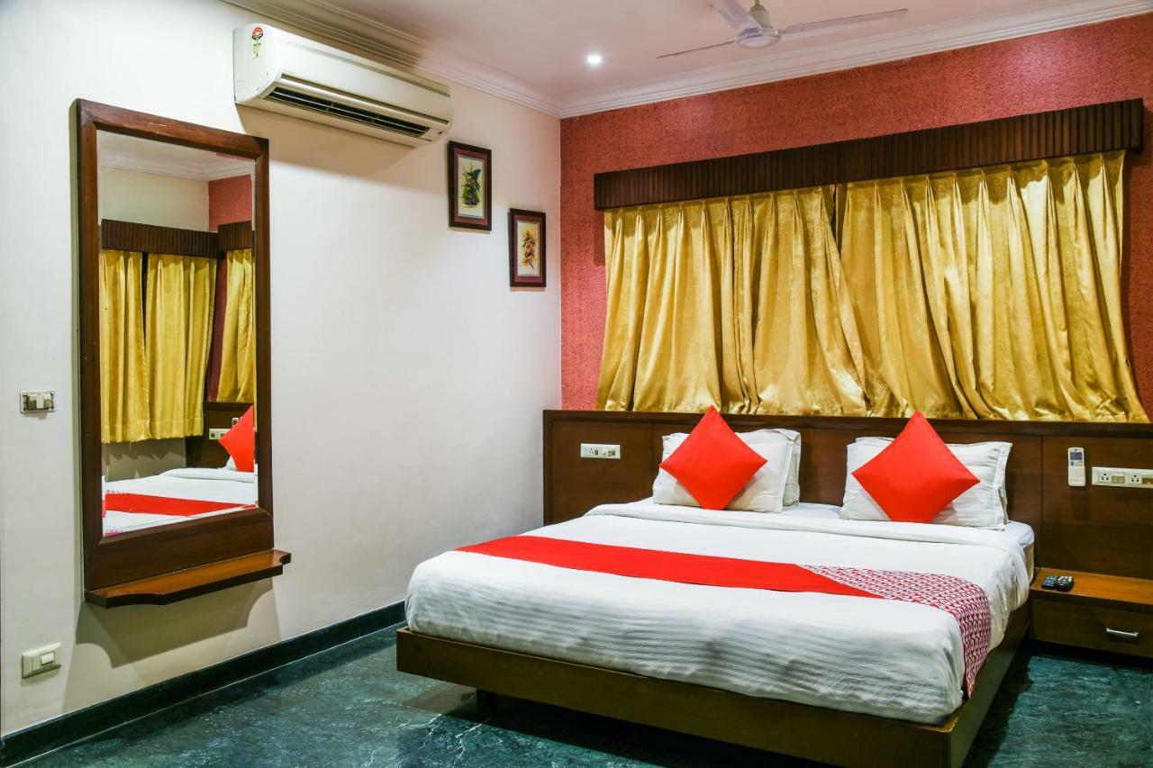 Oyo 1681 Hotel Devansh Udajpur Exteriér fotografie