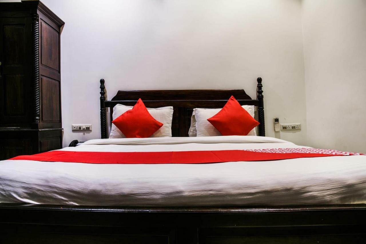 Oyo 1681 Hotel Devansh Udajpur Exteriér fotografie